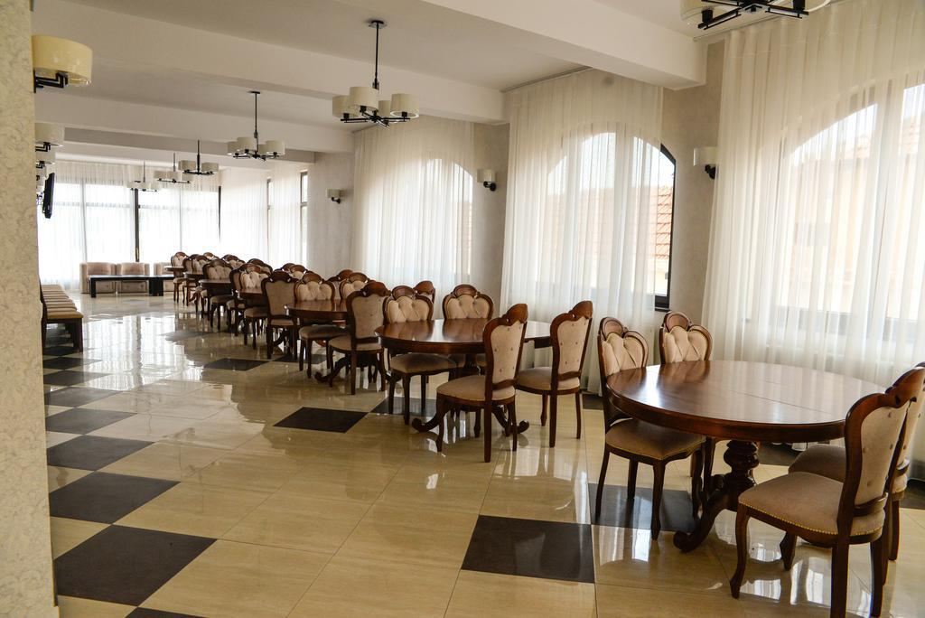 Pensiunea Luminita Târgu Jiu Exteriér fotografie