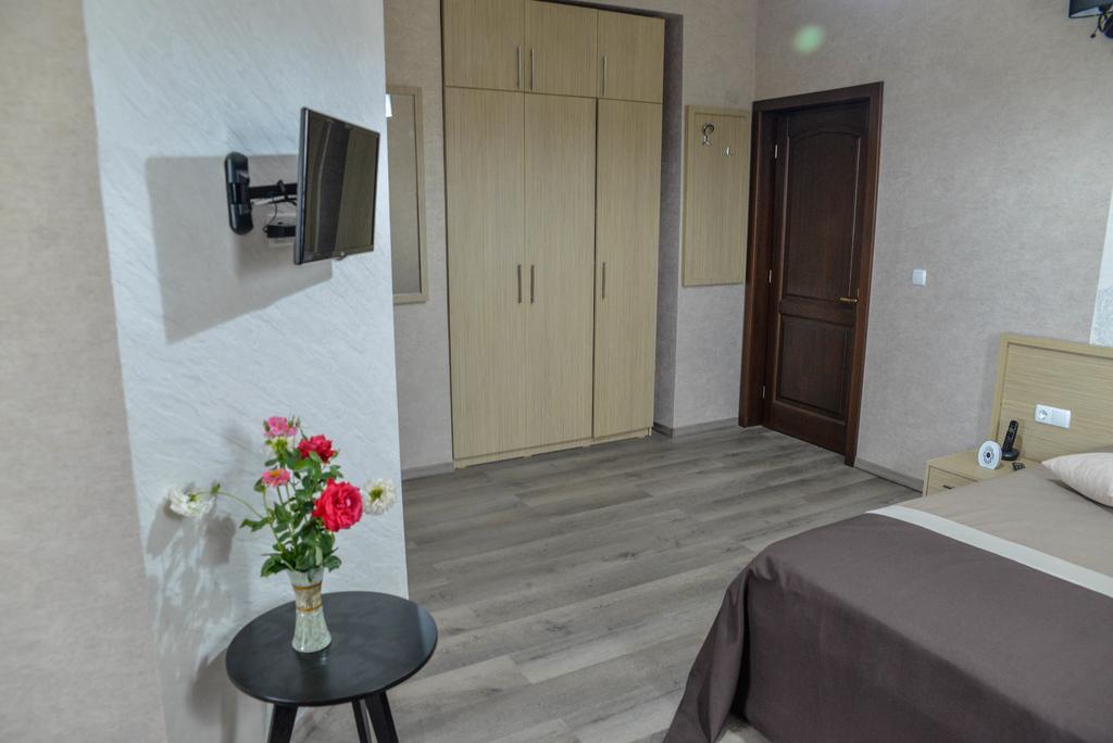 Pensiunea Luminita Târgu Jiu Exteriér fotografie