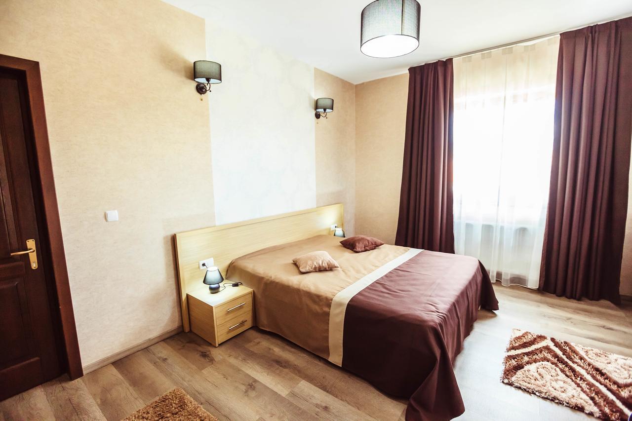 Pensiunea Luminita Târgu Jiu Exteriér fotografie